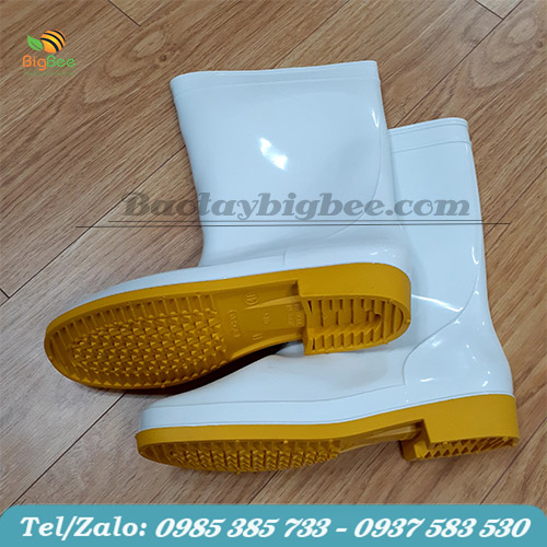 Ủng trắng đế vàng Ủng trắng đế vàng