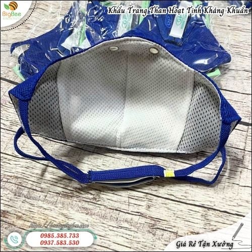 Khẩu Trang Than Hoạt Tính 4 Lớp Dày Dặn, Dấy Đeo Êm Tai. Khẩu Trang Than Hoạt Tính 4 Lớp Dày Dặn, Dấy Đeo Êm Tai.