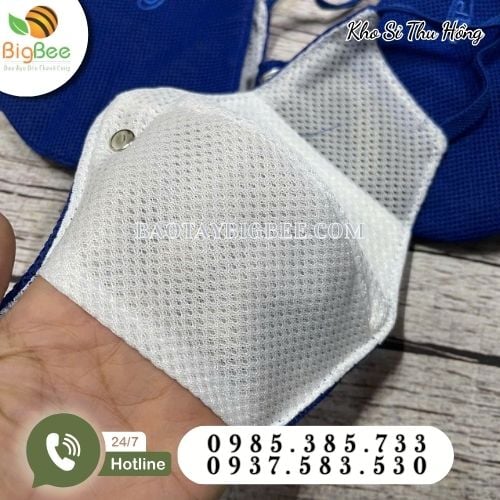 Lớp vải dày dặn, êm ái, không gây kích ứng da Lớp vải dày dặn, êm ái, không gây kích ứng da