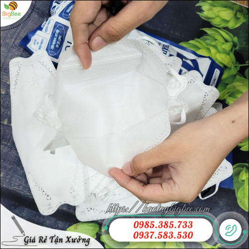 Khẩu trang KF94 4 lớp kháng khuẩn – Bảo vệ hô hấp an toàn. Khẩu trang KF94 4 lớp kháng khuẩn – Bảo vệ hô hấp an toàn.