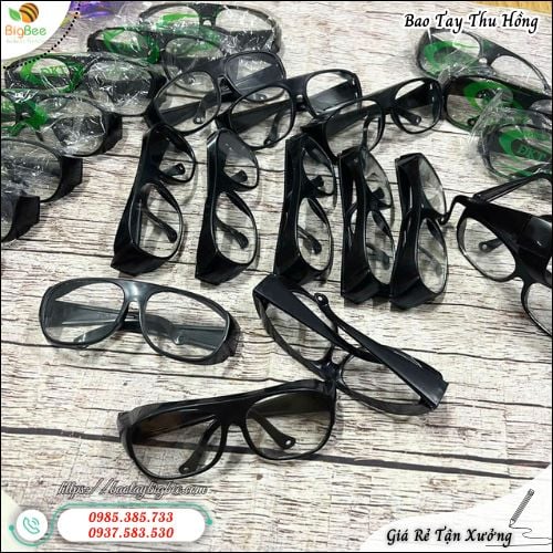 Mua Sỉ Kính Bảo Hộ DKT Đen Chống Tia UV Giá Ưu Đãi. Mua Sỉ Kính Bảo Hộ DKT Đen Chống Tia UV Giá Ưu Đãi.