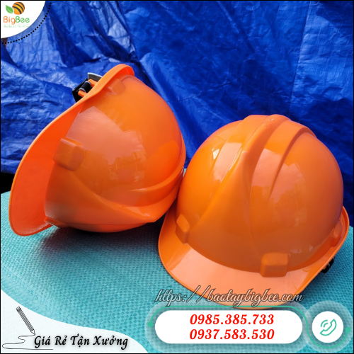 Nón bảo hộ lao động chính hãng – lựa chọn an toàn cho người lao động. Nón bảo hộ lao động chính hãng – lựa chọn an toàn cho người lao động.