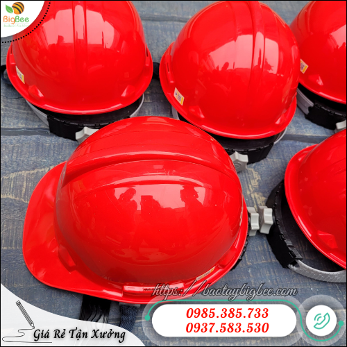 Nón bảo hộ lao động – lá chắn an toàn trên mọi công trình. Nón bảo hộ lao động – lá chắn an toàn trên mọi công trình.