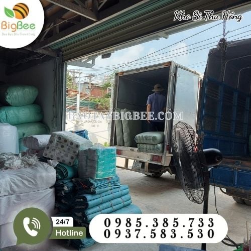Xuất kho giao sỉ găng tay cao su mỗi ngày tại Thu Hồng Xuất kho giao sỉ găng tay cao su mỗi ngày tại Thu Hồng