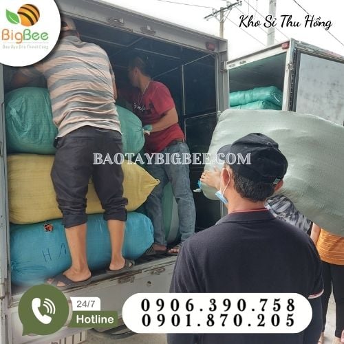 Hoạt động xuất kho giao sỉ tặn nơi tại kho Thu Hồng Hoạt động xuất kho giao sỉ tặn nơi tại kho Thu Hồng