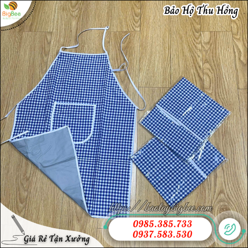 Tạp dề vải dù chống thấm 2 lớp dễ giặt, nhanh khô. Tạp dề vải dù chống thấm 2 lớp dễ giặt, nhanh khô.