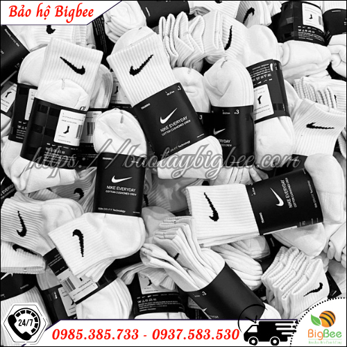 Sỉ Tất Trắng Trơn, Tất Trắng Có Cổ – Đủ Size, Đủ Mẫu, Giá Xưởng. Sỉ Tất Trắng Trơn, Tất Trắng Có Cổ – Đủ Size, Đủ Mẫu, Giá Xưởng.