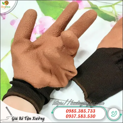 Găng tay phủ latex chống cắt – người bạn đồng hành của công nhân, thợ cơ khí