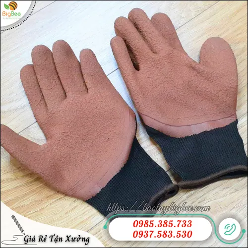 Găng tay phủ latex chống cắt – người bạn đồng hành của công nhân, thợ cơ khí