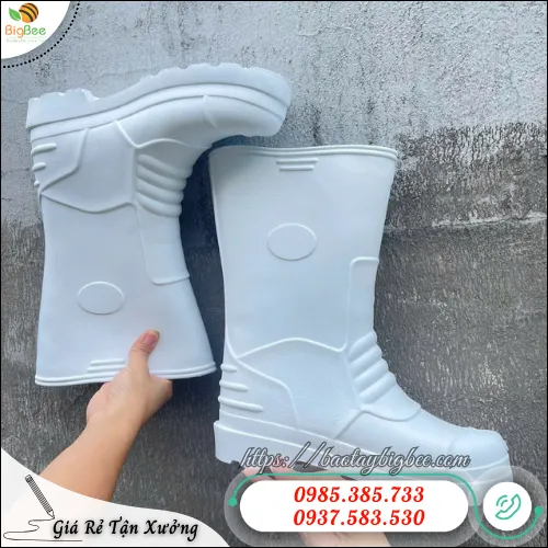 Đại Lý Cung Cấp Ủng Siêu Nhẹ Nhiều Màu – Hàng Có Sẵn Tại TP.HCM