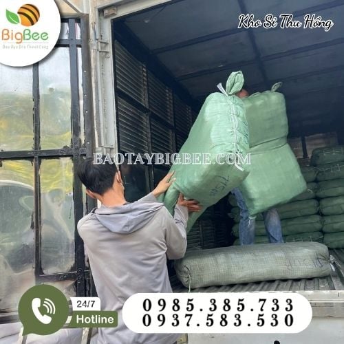 Hoạt động xuất kho bao tay diễn ra mỗi ngày tại Thu Hồng Hoạt động xuất kho bao tay diễn ra mỗi ngày tại Thu Hồng