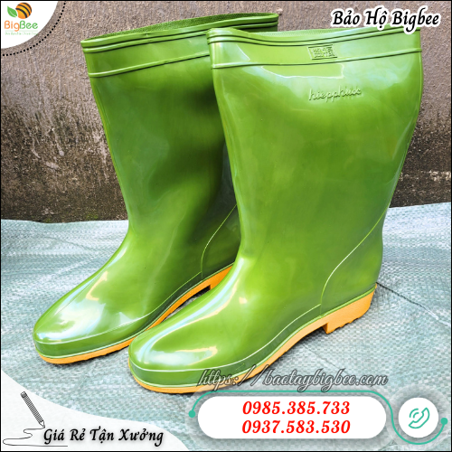 Ủng Hiệp Phước màu xanh form đứng chắc chân dễ mang. Ủng Hiệp Phước màu xanh form đứng chắc chân dễ mang.