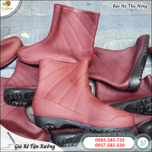 Ủng Ngắn Cổ Nhựa PVC Bền Bỉ Giá Sỉ Tốt Tại Xưởng Thu Hồng. Ủng Ngắn Cổ Nhựa PVC Bền Bỉ Giá Sỉ Tốt Tại Xưởng Thu Hồng.