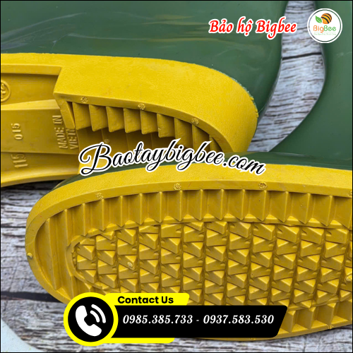 Ủng bảo hộ TGP chống trơn trượt. Ủng bảo hộ TGP chống trơn trượt.