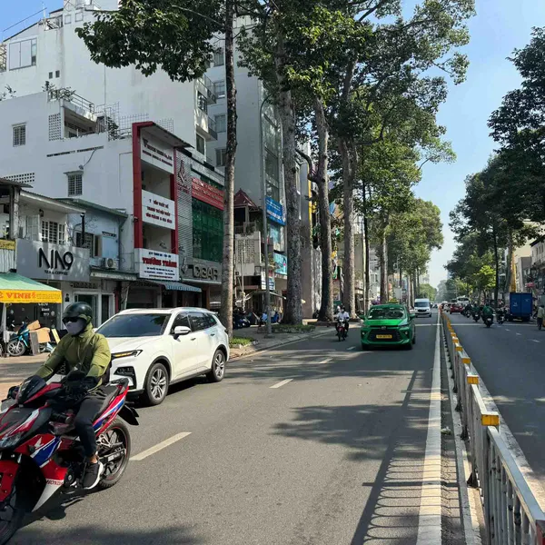 Bán Nhà Mặt Tiền Nguyễn Thị Minh Khai, Quận 3 – Diện Tích Đẹp, Hợp Đồng Thuê Cao