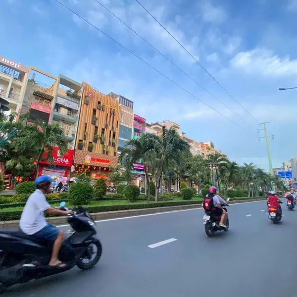 BÁN TÒA NHÀ 224-226 PHAN XÍCH LONG, PHƯỜNG 07, QUẬN PHÚ NHUẬN, TPHCM 