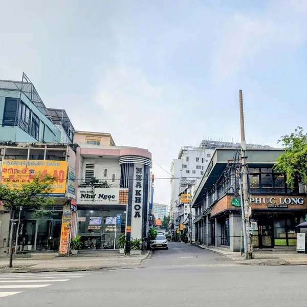 Bán nhà góc 2 mặt tiền Trường Chinh, P. Tân Bình, Quận Tân Bình