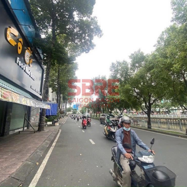 Bán nhà mặt tiền Hoàng Sa, Phường 5, Quận Tân Bình