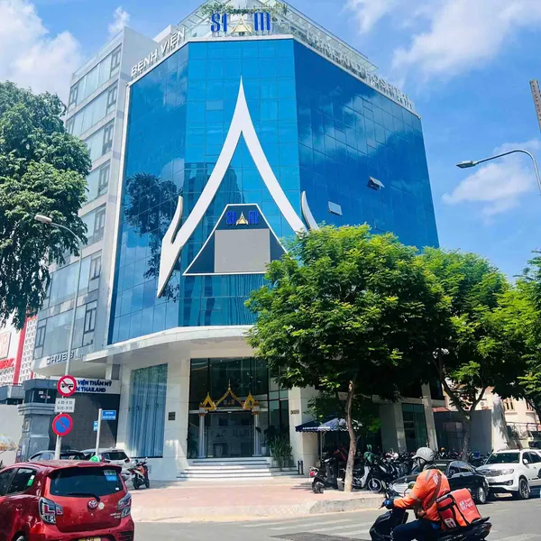 Cần bán toà nhà căn góc 2 mặt tiền đường NGUYỄN TRÃI QUẬN 1, TP.HỒ CHÍ MINH