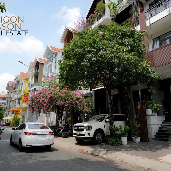 Bán biệt thự mặt tiền Đường Số 5, Khu Him Lam, P. Tân Hưng, Quận 7