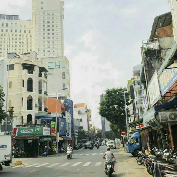 BÁN NHÀ QUẬN 3 – NHÀ MẶT TIỀN ĐƯỜNG LÝ CHÍNH THẮNG, GẦN HAI BÀ TRƯNG