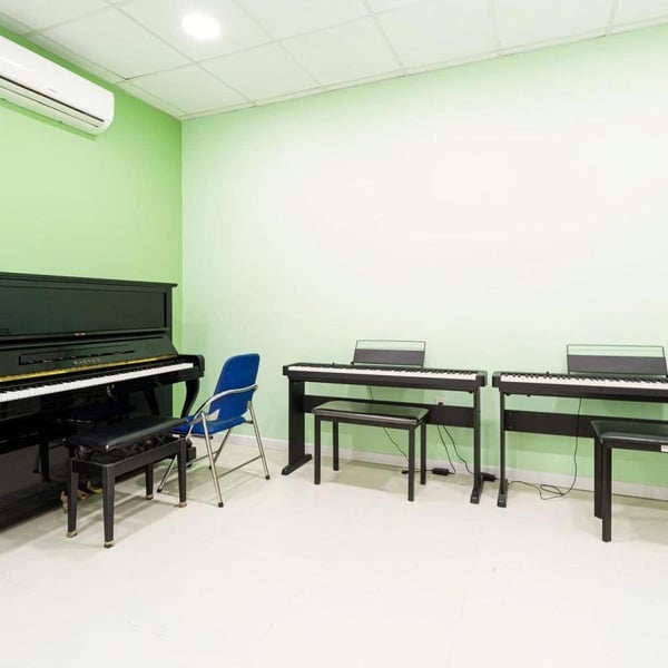Bán nhà mặt tiền Phan Đăng Lưu, Phường Cầu Kiệu, Quận Phú Nhuận