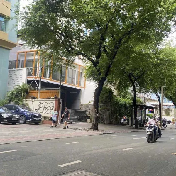 BÁN NHÀ MẶT TIỀN NGUYỄN DU, QUẬN 1 – VỊ TRÍ VÀNG GIỮA DINH ĐỘC LẬP VÀ NHÀ THỜ ĐỨC BÀ