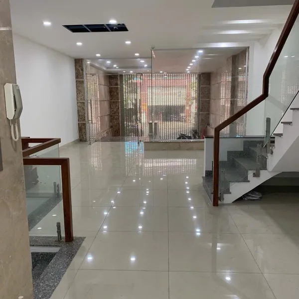 Bán toà nhà mặt tiền Bạch Đằng, P. Tân Sơn Hoà, Quận Tân Bình