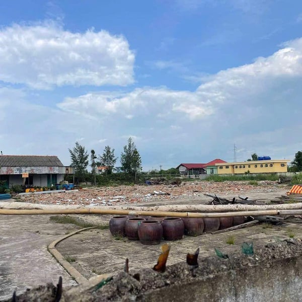 Bán khuôn đất lớn MT sông Cần Giuộc, LONG AN, NGANG 56M, Với 3237 m2 - CHỈ 10TR/M2