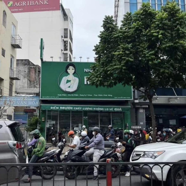 Bán nhà mặt tiền Đường 3/2, Phường Diên Hồng, Quận 10