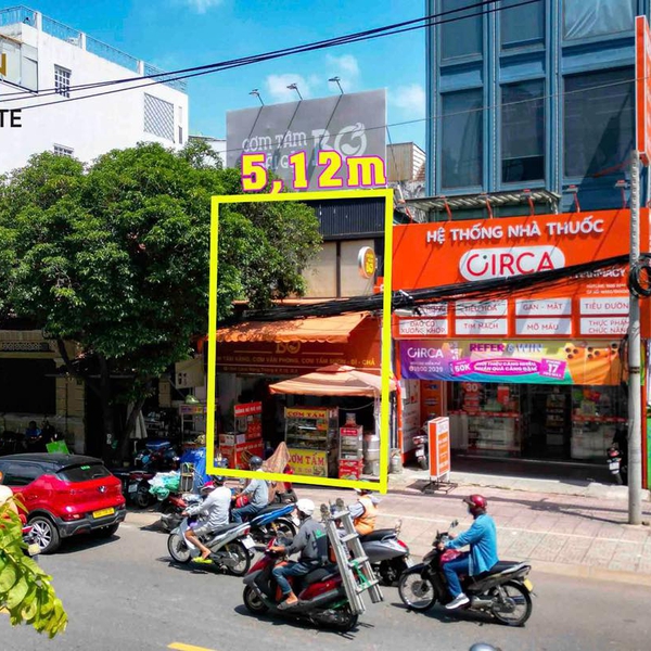 Bán nhà mặt tiền CMT8, P. Nhiêu Lộc, Quận 3