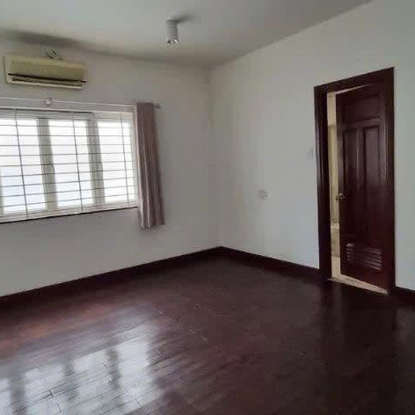 Bán nhà đường Cao Thắng, P5, Quận 3 
