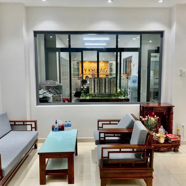 Bán biệt thự Nguyễn Văn Trỗi, Phường 15, Quận Phú Nhuận