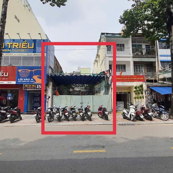 Bán nhà mặt tiền Trần Quang Khải,  P. Tân Định, Quận 1