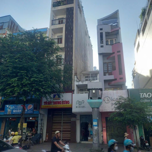 Bán nhà mặt tiền 251 Võ Văn Tần, P. Bàn Cờ, Quận 3