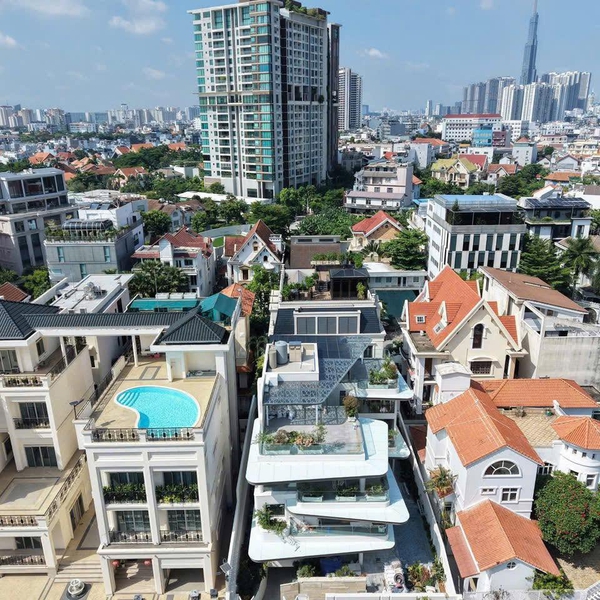 Bán biệt thự  Nguyễn Văn Hưởng, P. Thảo Điền, Quận 2