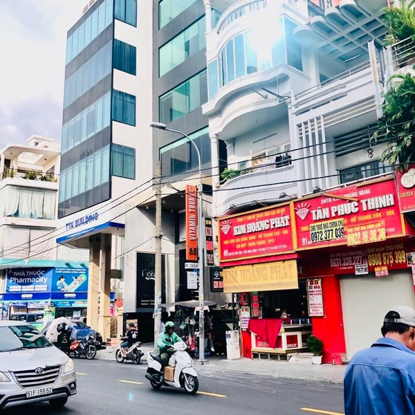 Bán nhà mặt tiền Nguyễn Hữu Cầu, Phường Tân Định, Quận 1