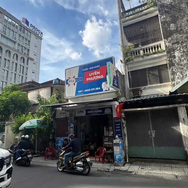 Bán nhà mặt tiền đường Thạch Thị Thanh, Phường Tân Định, Quận 1