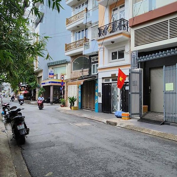 Bán nhà mặt tiền Phùng Văn Cung, Phường Cầu Kiệu, Quân Phú Nhuận 