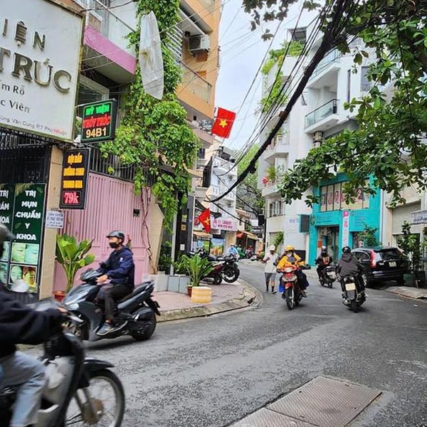 Bán nhà mặt tiền Phùng Văn Cung, Phường Cầu Kiệu, Quân Phú Nhuận 