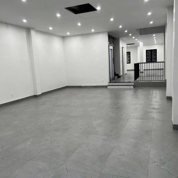 Bán nhà mặt tiền Nguyễn Bá Tuyển, Phường 12, Quận Tân Bình