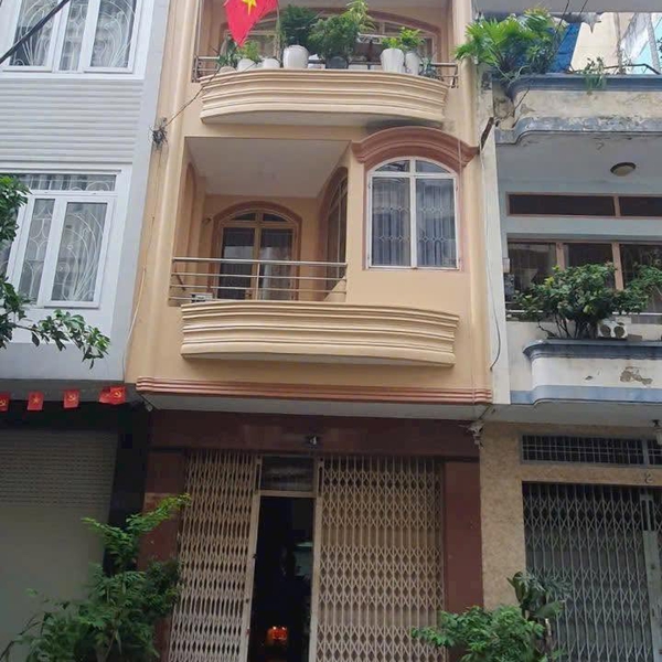 Bán nhà mặt tiền đường 10A, P6, Quận 4