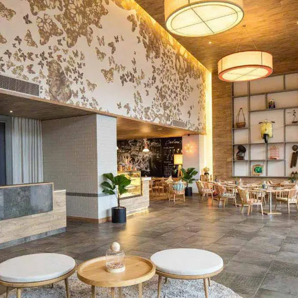 BÁN KHÁCH SẠN 4 SAO FUSION SUITES - MẶT TIỀN SƯƠNG NGUYỆT ÁNH