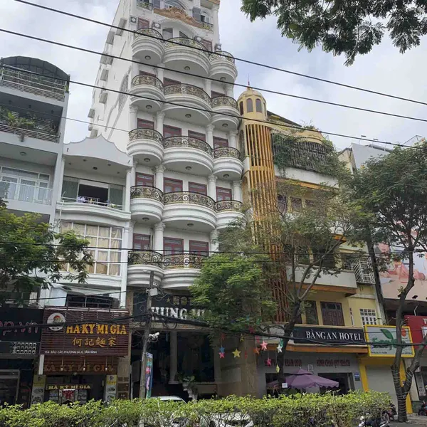 BÁN KHÁCH SẠN MẶT TIỀN ĐƯỜNG BÀU CÁT ĐÔI – CƠ HỘI ĐẦU TƯ TẠI QUẬN TÂN BÌNH