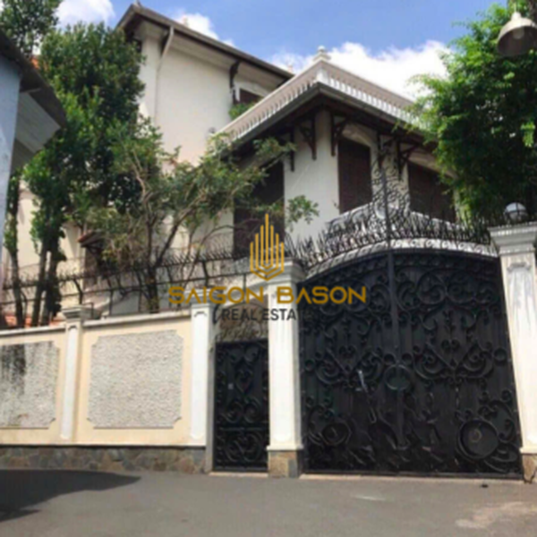 Bán biệt thự Trần Quốc Thảo, Phường Xuân Hoà, Quận 3.