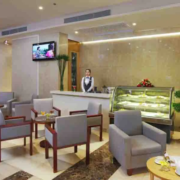 Bán toà nhà mặt tiền đường VÕ VĂN TẦN QUẬN 3 - Giá bán 380 Tỷ