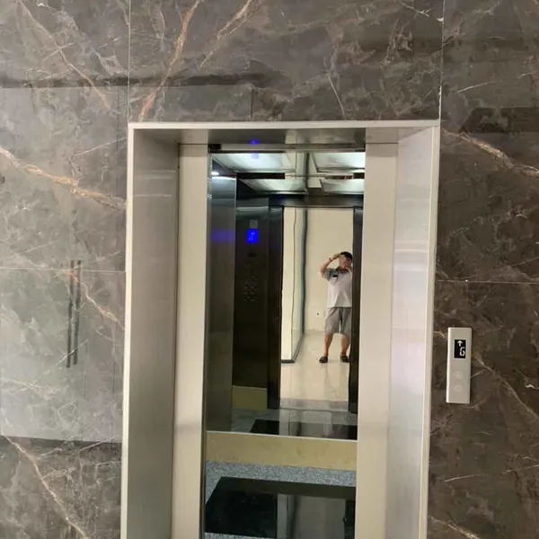 Bán nhà mặt tiền đường Hồ Hảo Hớn