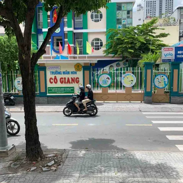 Bán nhà mặt tiền đường Hồ Hảo Hớn