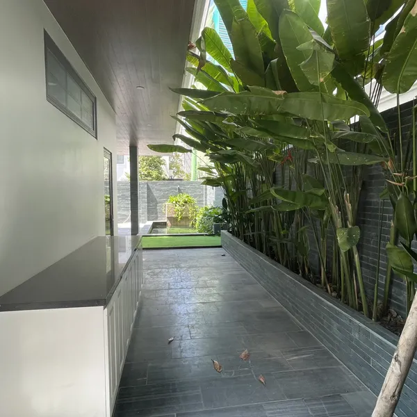 Bán Lô Biệt thự nhà xây dựng hoàn thiện