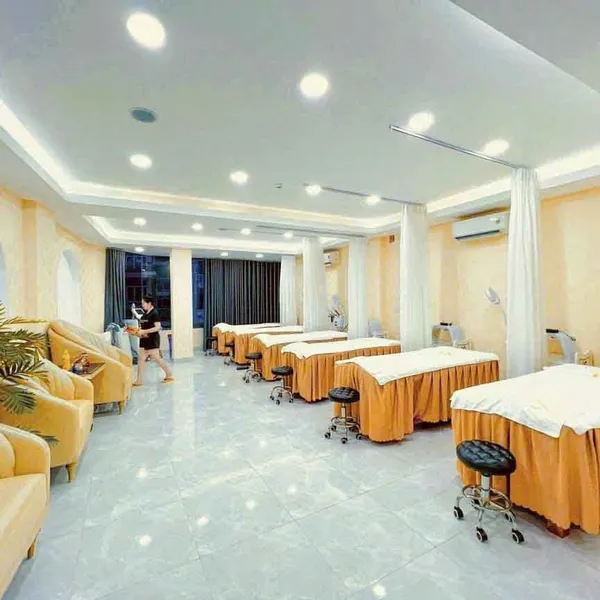 BÁN TOÀ NHÀ CĂN GÓC 2MT PHAN ĐÌNH PHÙNG QUẬN PHÚ NHUẬN